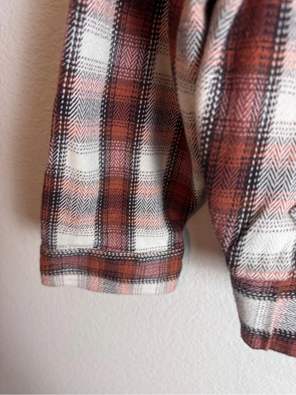 Decree plaid zip